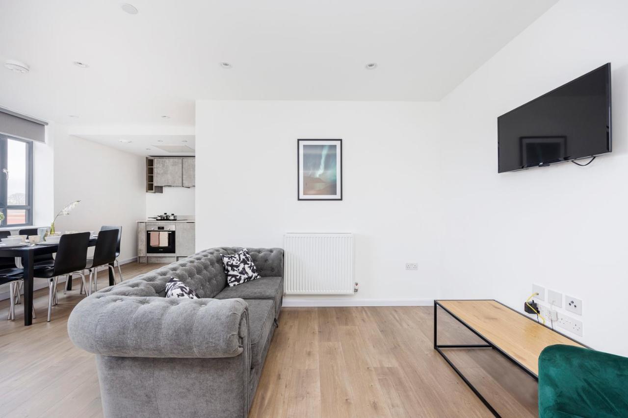 Cresta House - Modern Apartments Luton  Esterno foto
